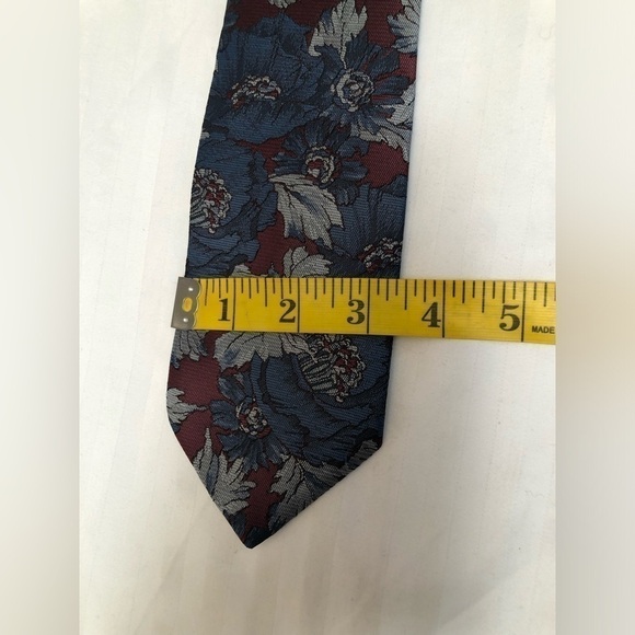 Vintage Camden Court Floral Red Blue White Tie Mens Necktie - Picture 10 of 16